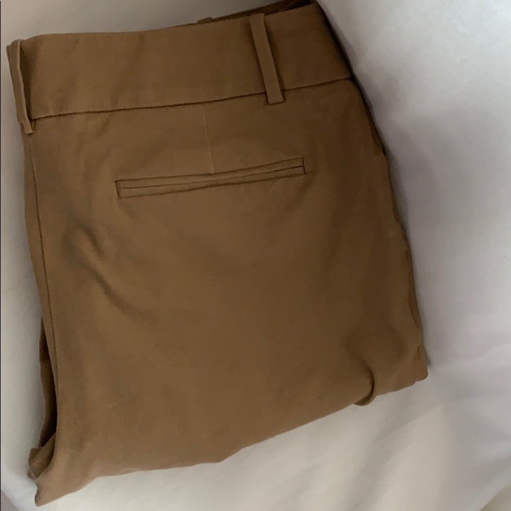 Capri pants